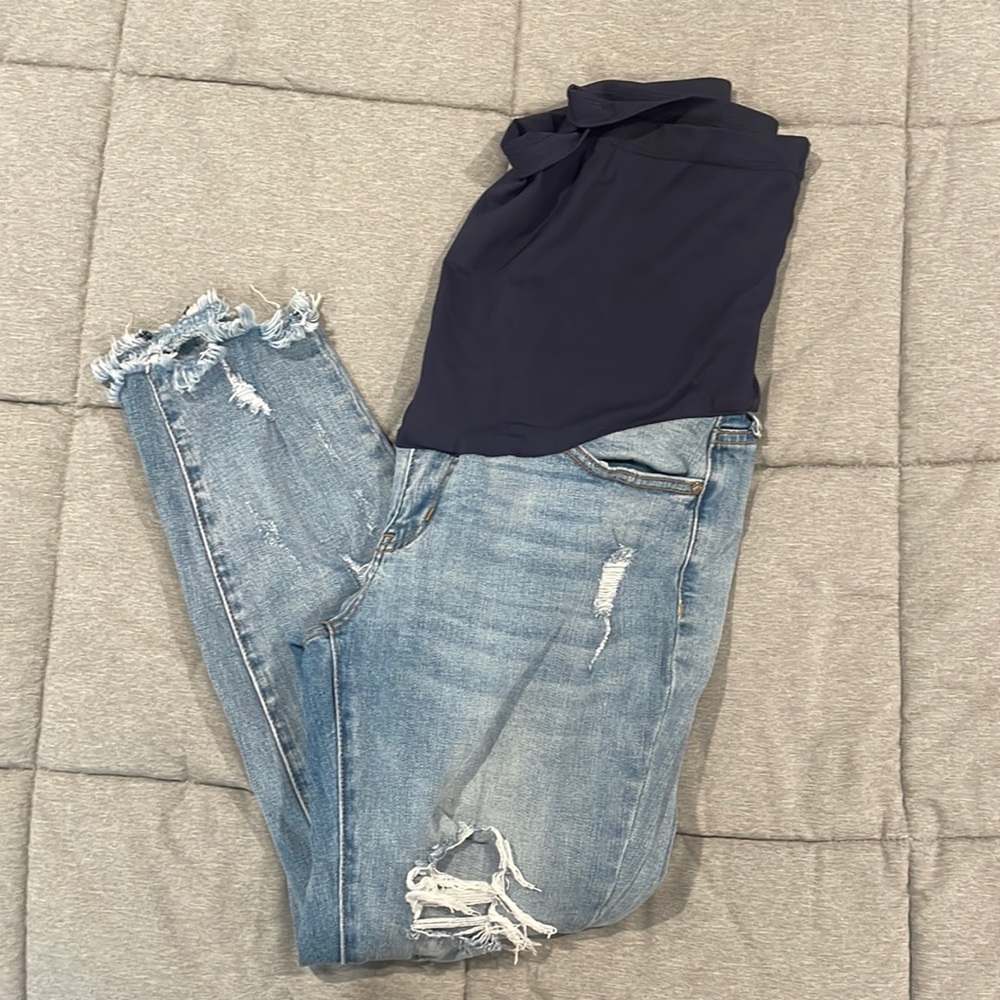 Pink Blush Maternity jeans size 30